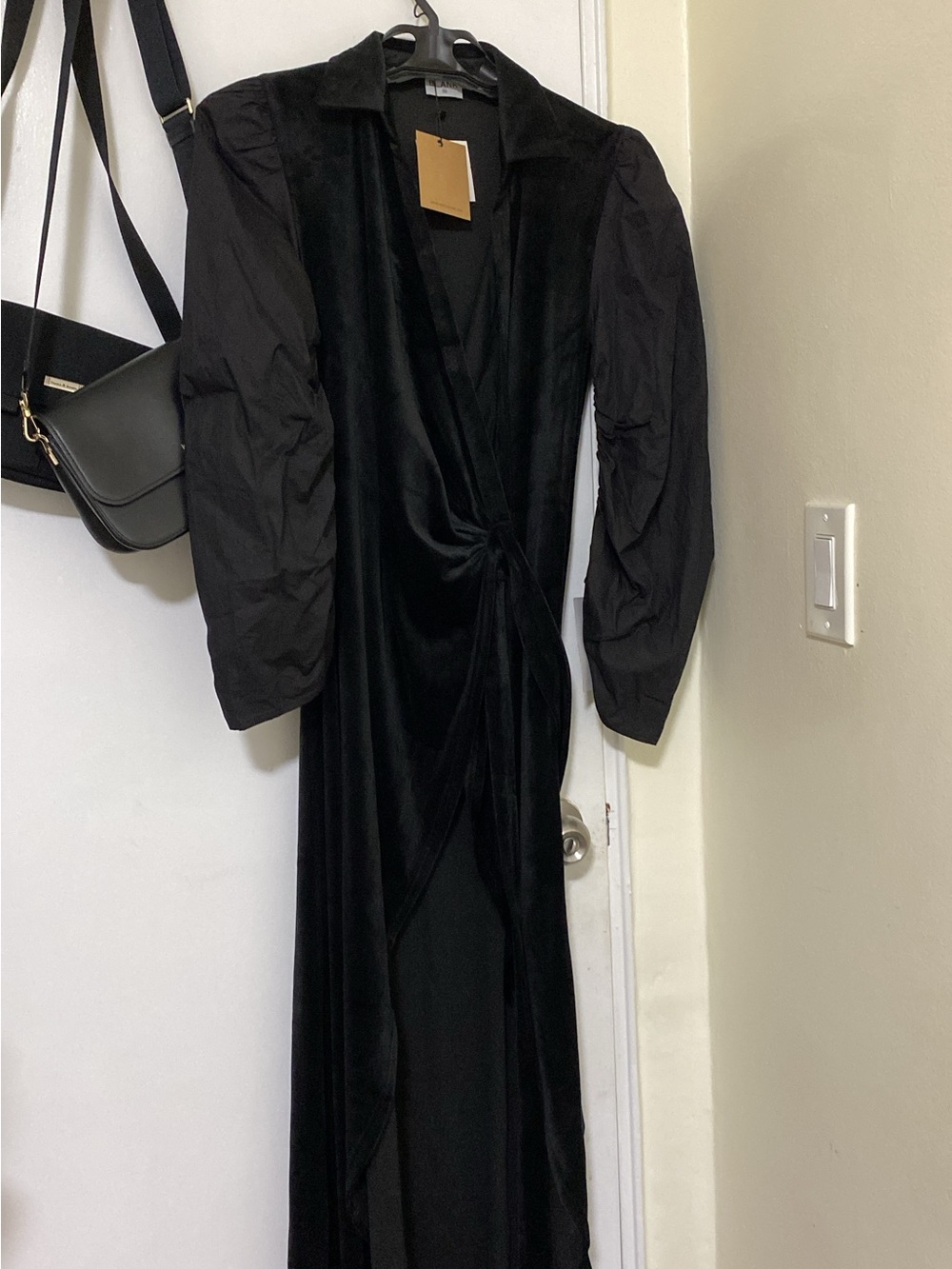 Blank Elegant Black Velvet Wrap Maxi Dress with Puff Sleeves